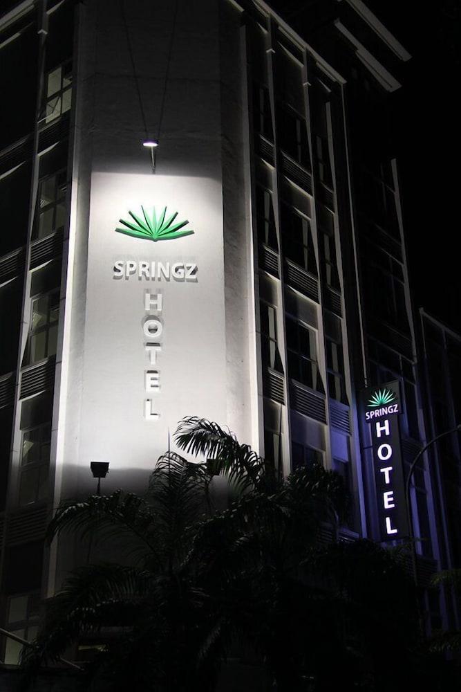Springz Hotel-Bukit Jalil Куала Лумпур Екстериор снимка