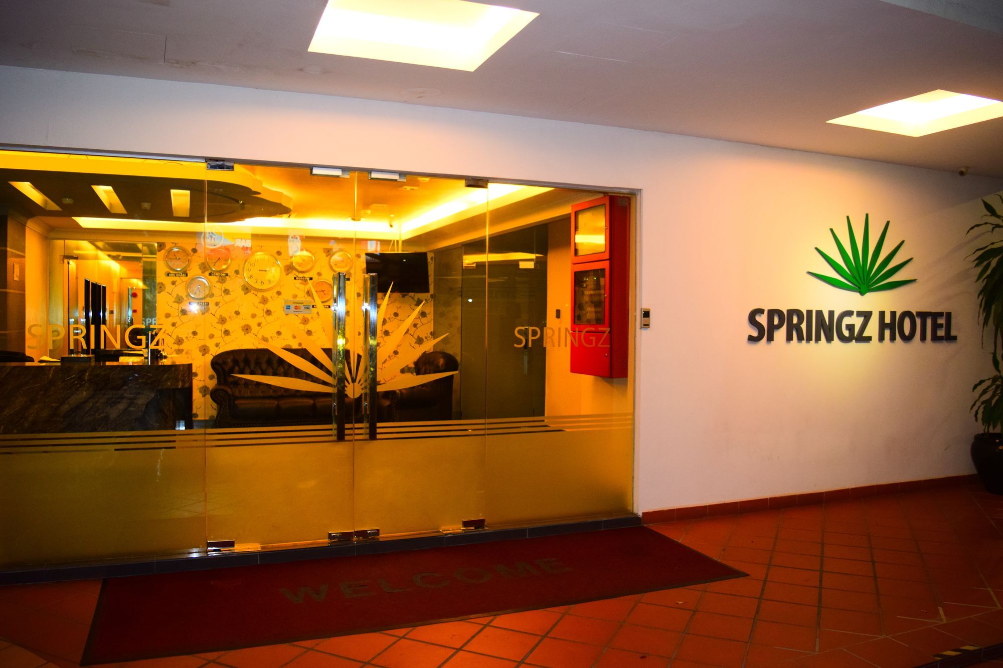 Springz Hotel-Bukit Jalil Куала Лумпур Екстериор снимка
